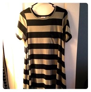 Lularoe Carly dress